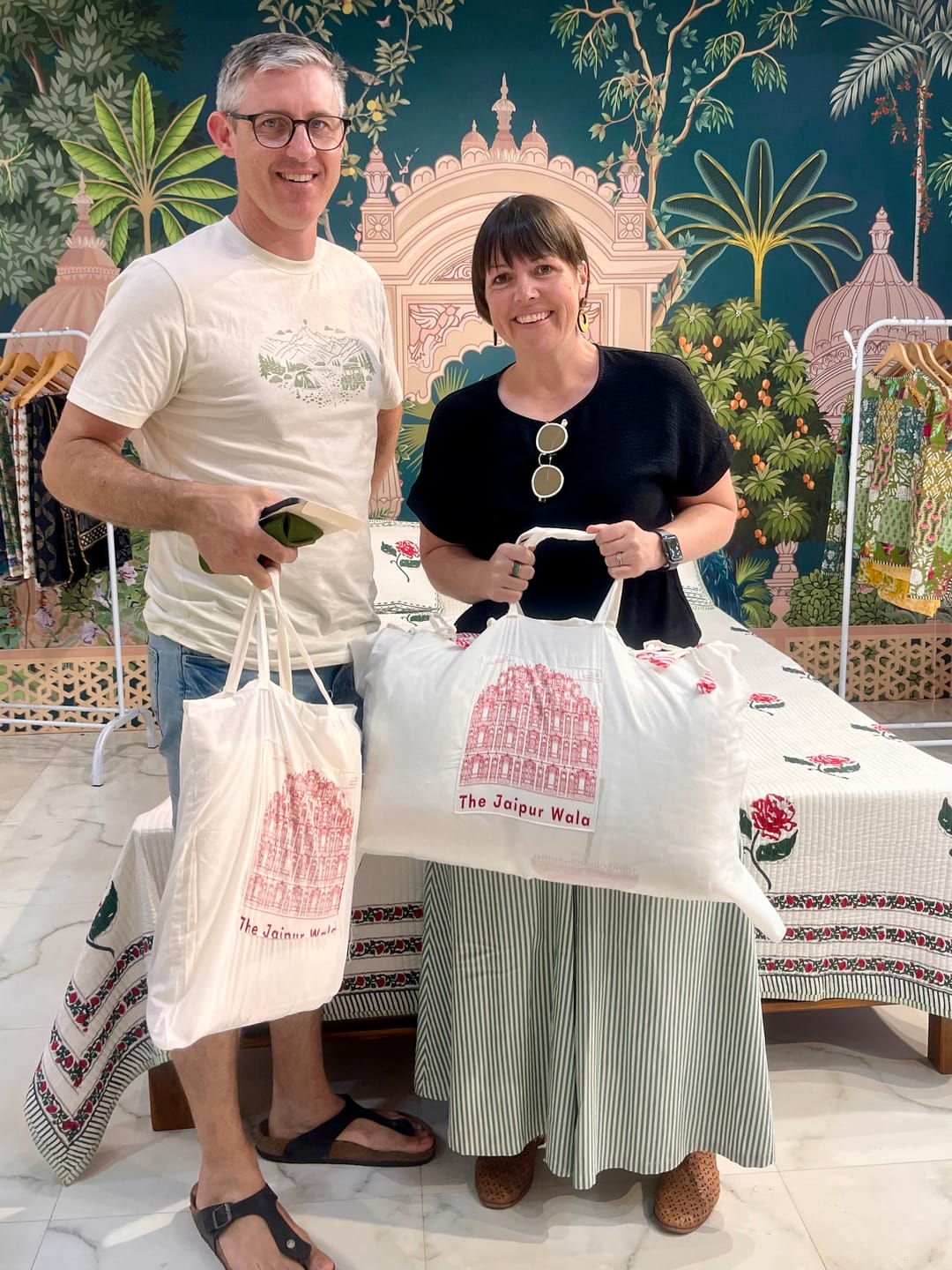 Customer photo review of White Muslin Razai