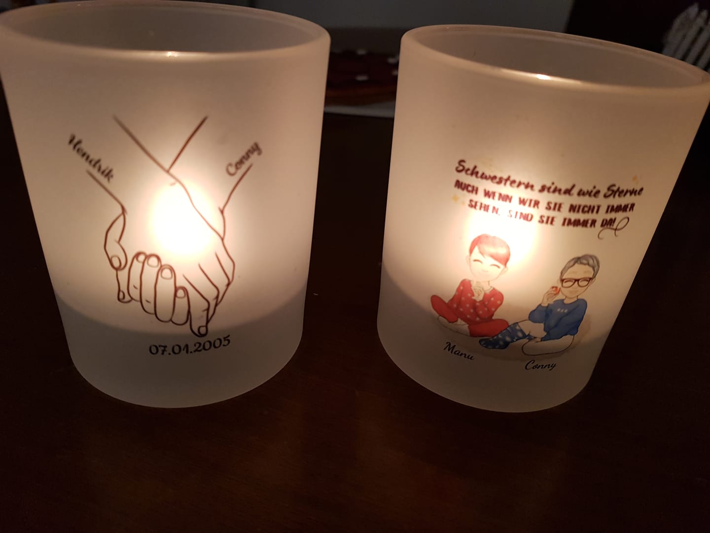 Customer photo review of Hand in Hand - Personalisiertes Teelicht