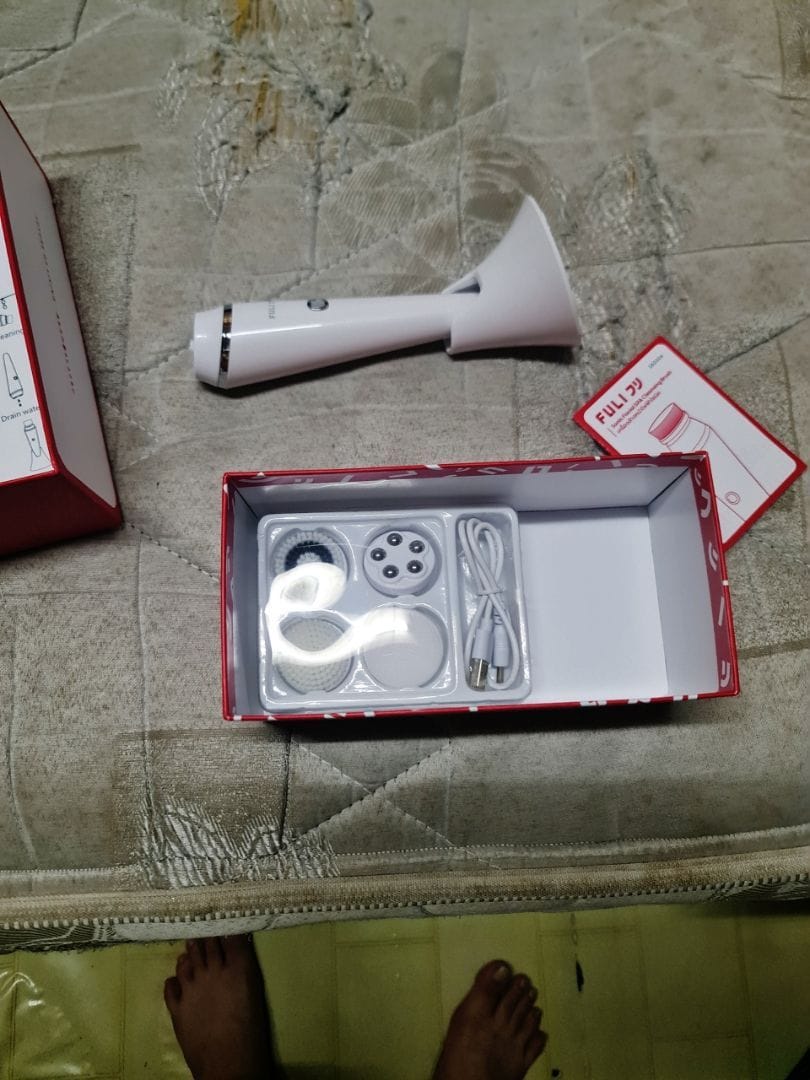 Customer photo review of เครื่องล้างหน้าไฟฟ้าโซนิค | FULI Sonic Facial SPA Cleansing Brush