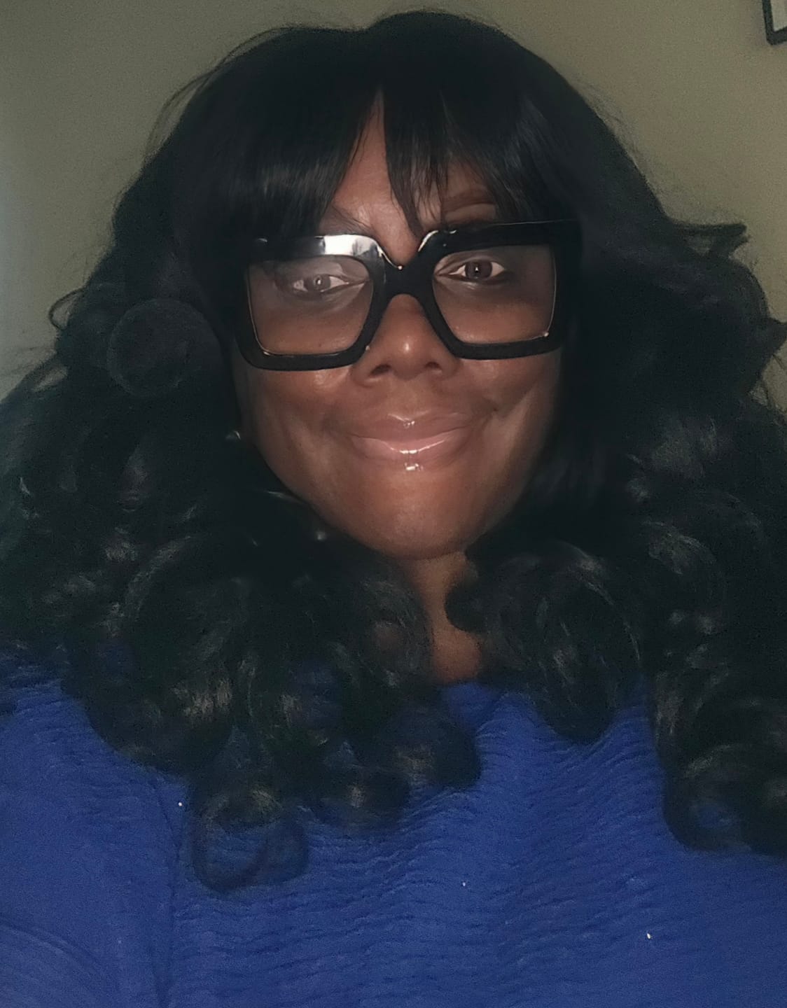 Customer photo review of Sensationnel Dashly Full Wig - UNIT 21