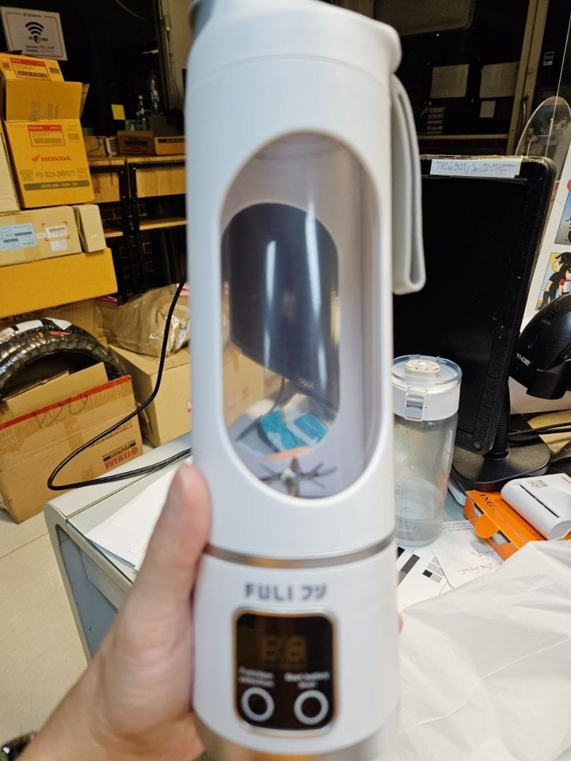 Customer photo review of [PRE] เครื่องปั่นแบบพกพา | Portable Blender Bottle