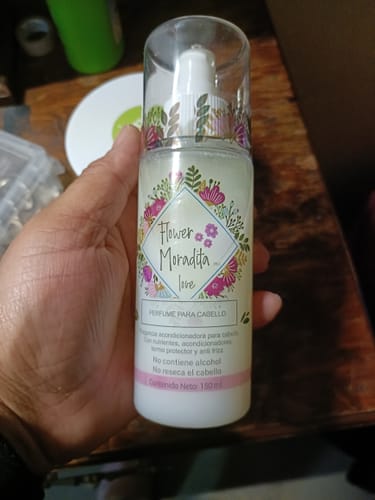 Customer photo review of Kit 3 Perfumes para cabello