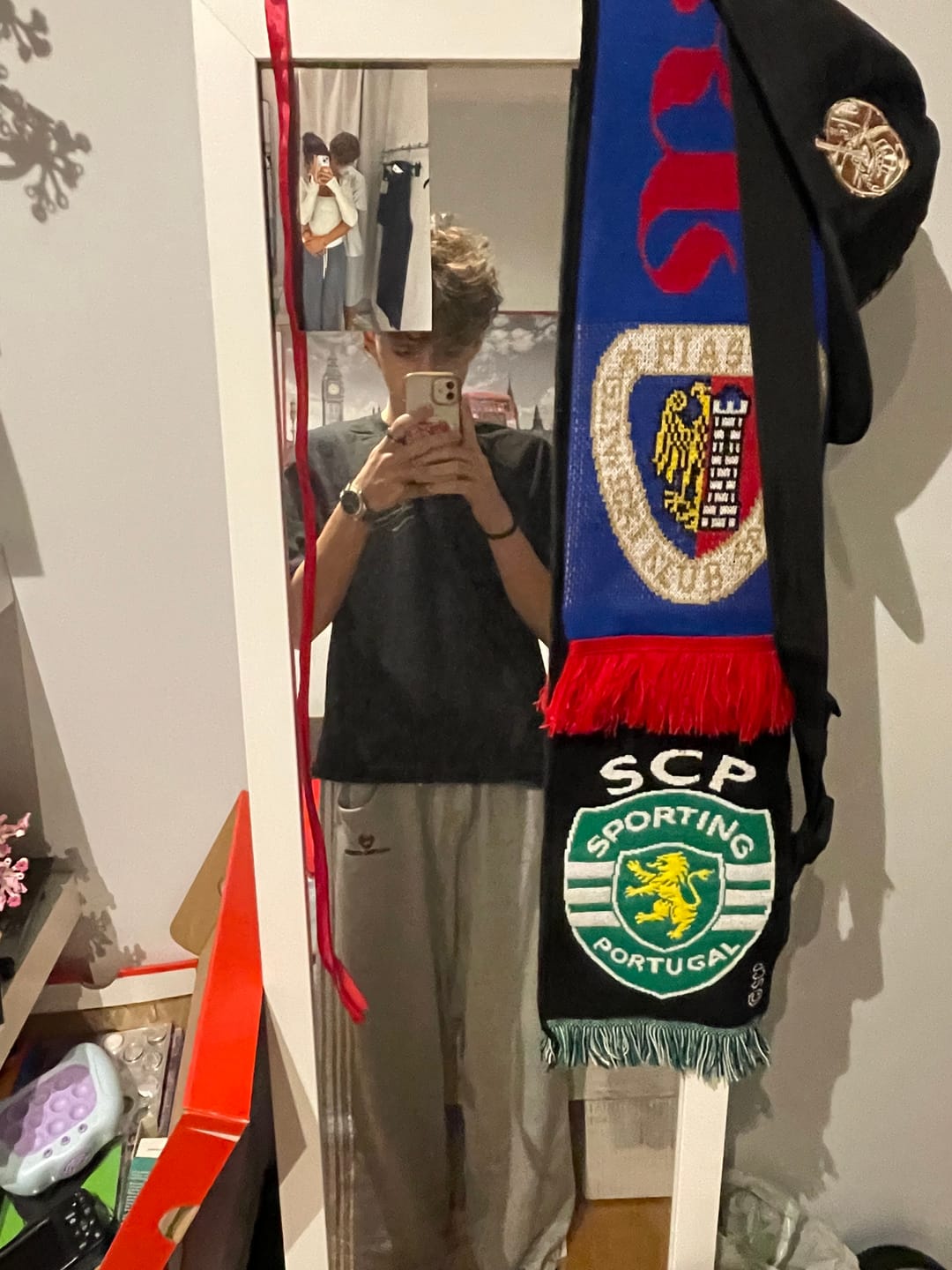 Customer photo review of Aelfric Eden Baggy Fringe Jeans