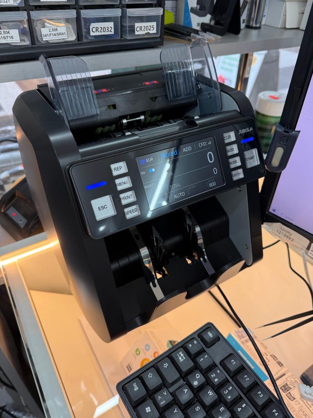 Customer photo review of Jubula MV-550 Banknote Value Counter