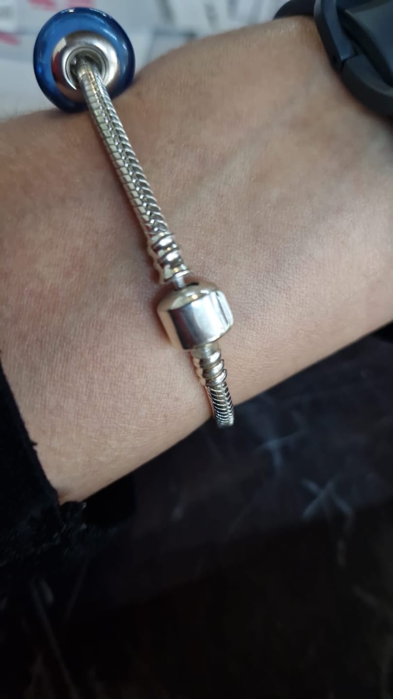 Customer photo review of Pulsera Cola de Raton