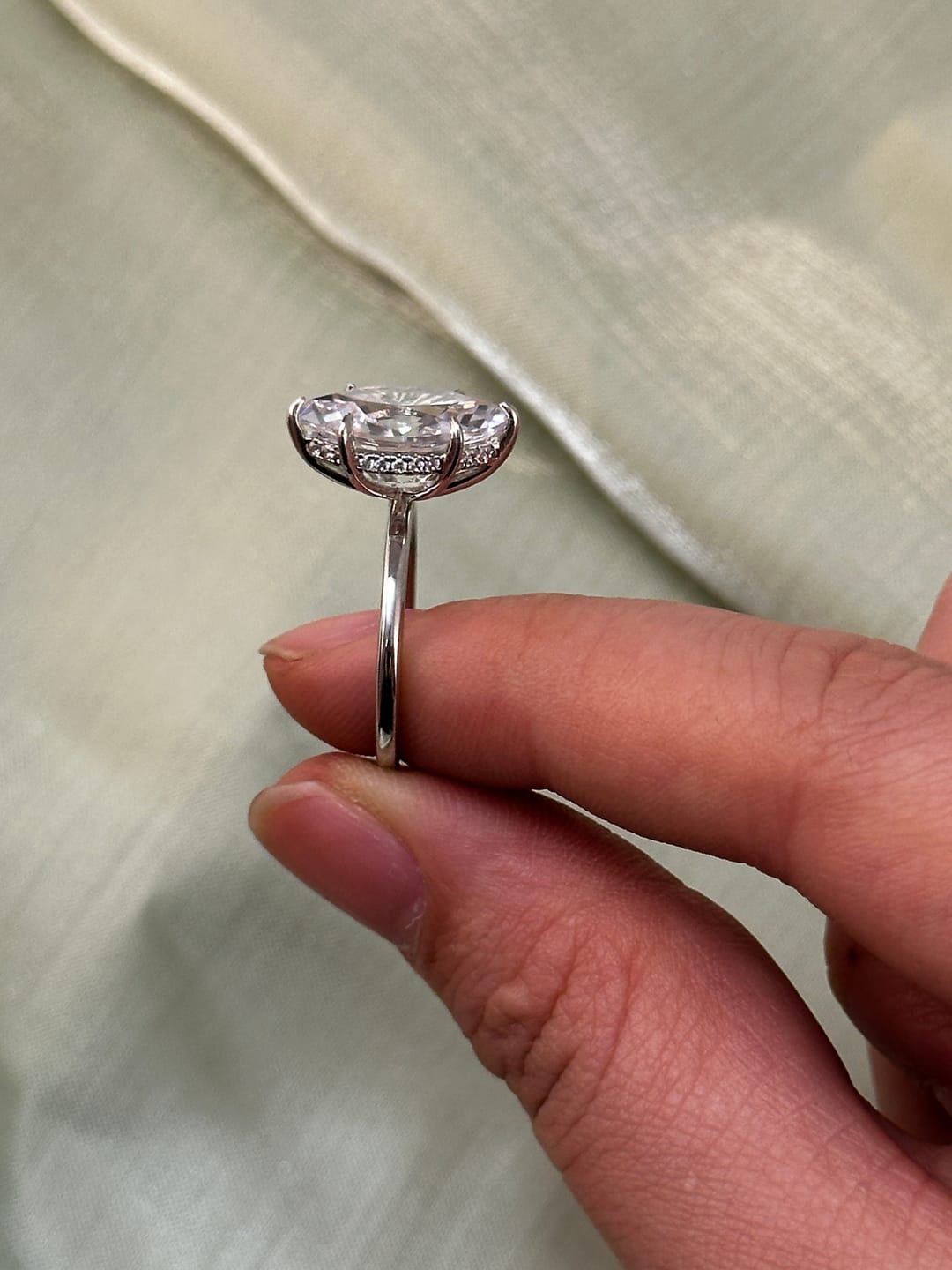 Customer photo review of Louily Fashion Marquise Cut Women's Engagement Ring In Sterling Silver