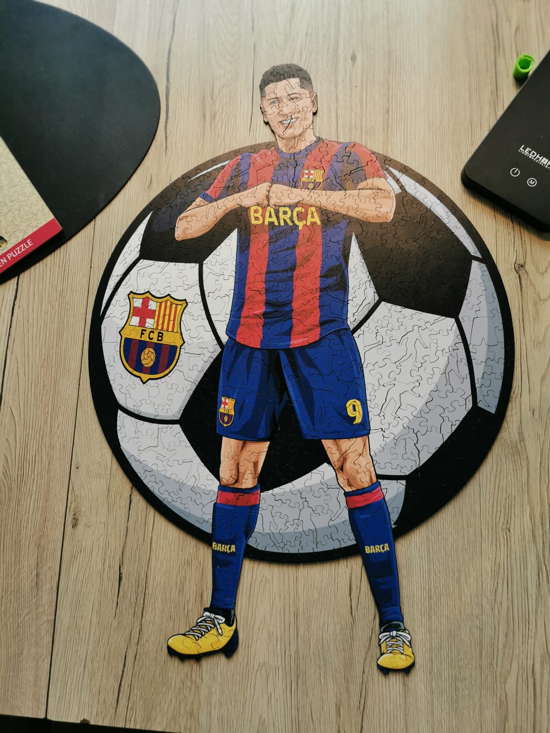 Customer photo review of Robert Lewandowski - Wooden Puzzle