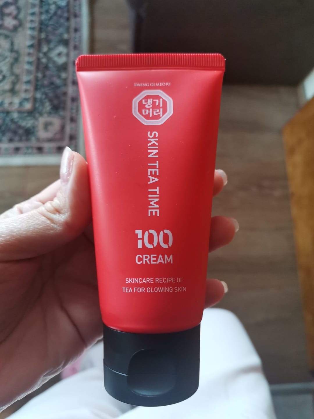 Customer photo review of Хидратиращ крем Шизандра против бръчки с фитоестрогени Doori Skin Tea Time 100 Cream