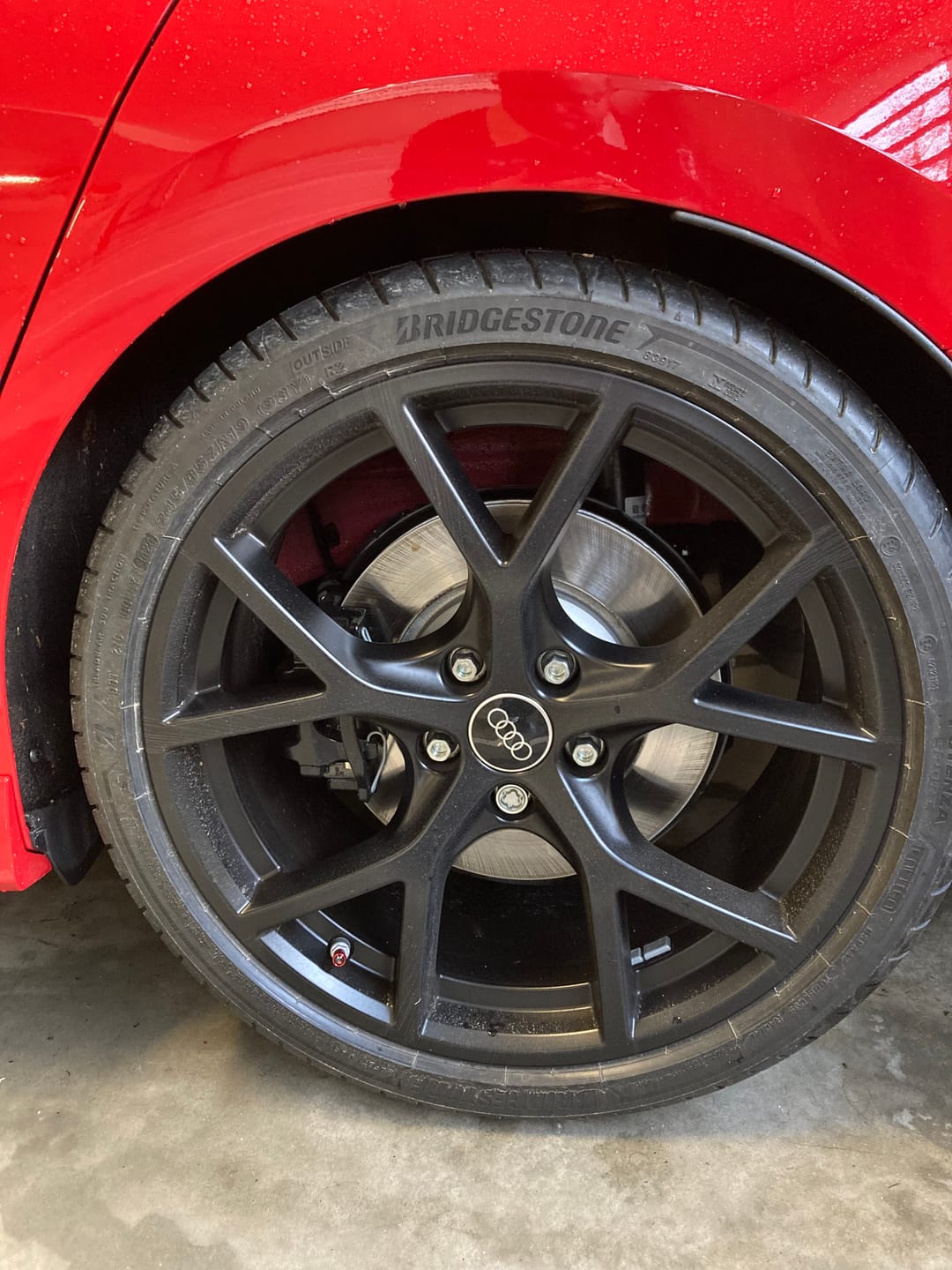 Customer photo review of Bouchon Valve Audi / RS / S-line