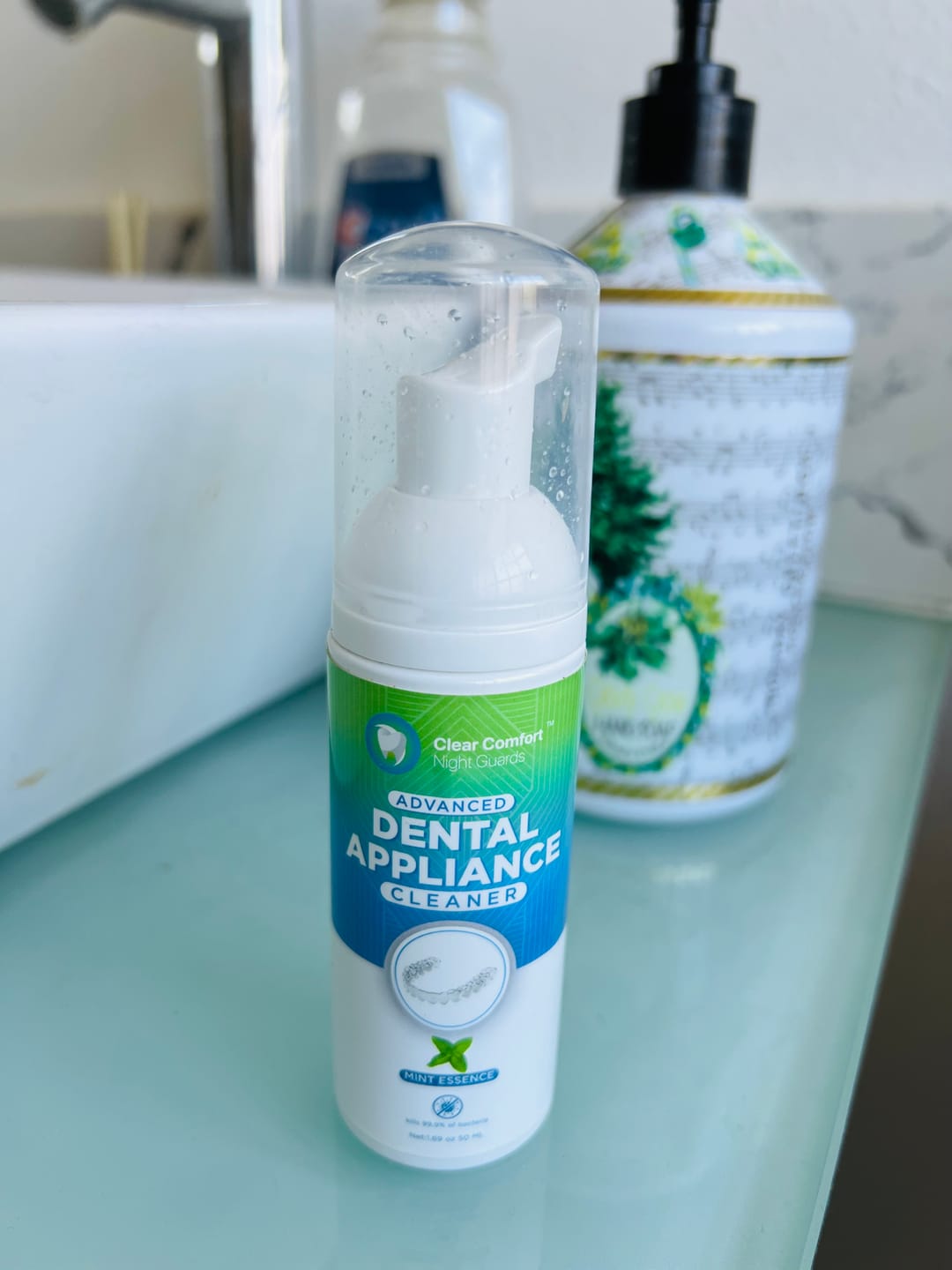 Customer photo review of Night Guard Cleaning Solution-Ideal and Safe for All Types of Dental Devices