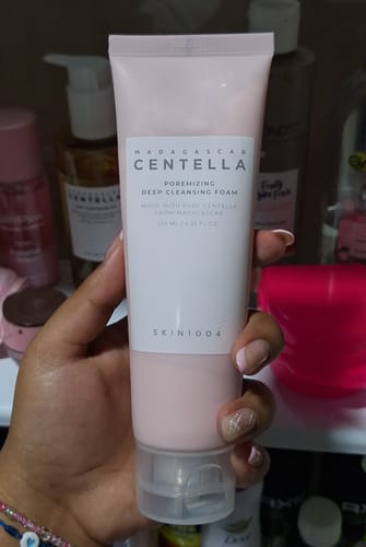 Customer photo review of Madagascar Centella Poremizing Deep Cleansing Foam