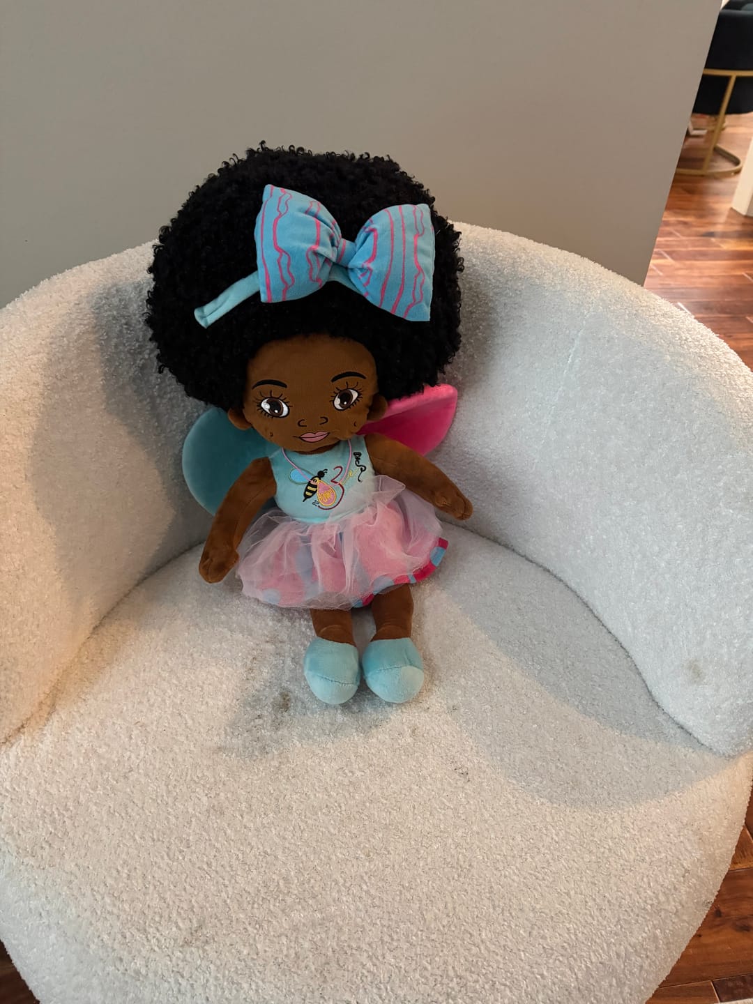 Customer photo review of PRE-ORDER Cuddle Bee Serenity