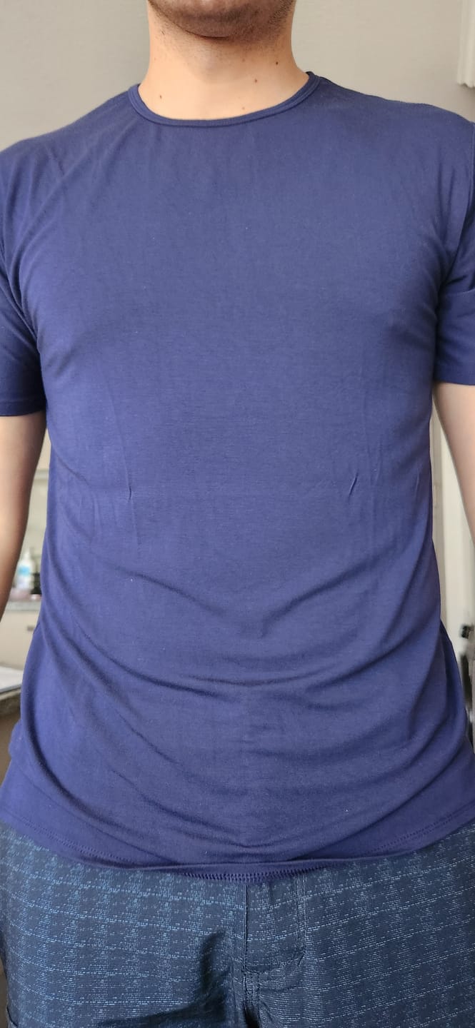 Customer photo review of Polera de Bambú Ultra Suave Back in Time