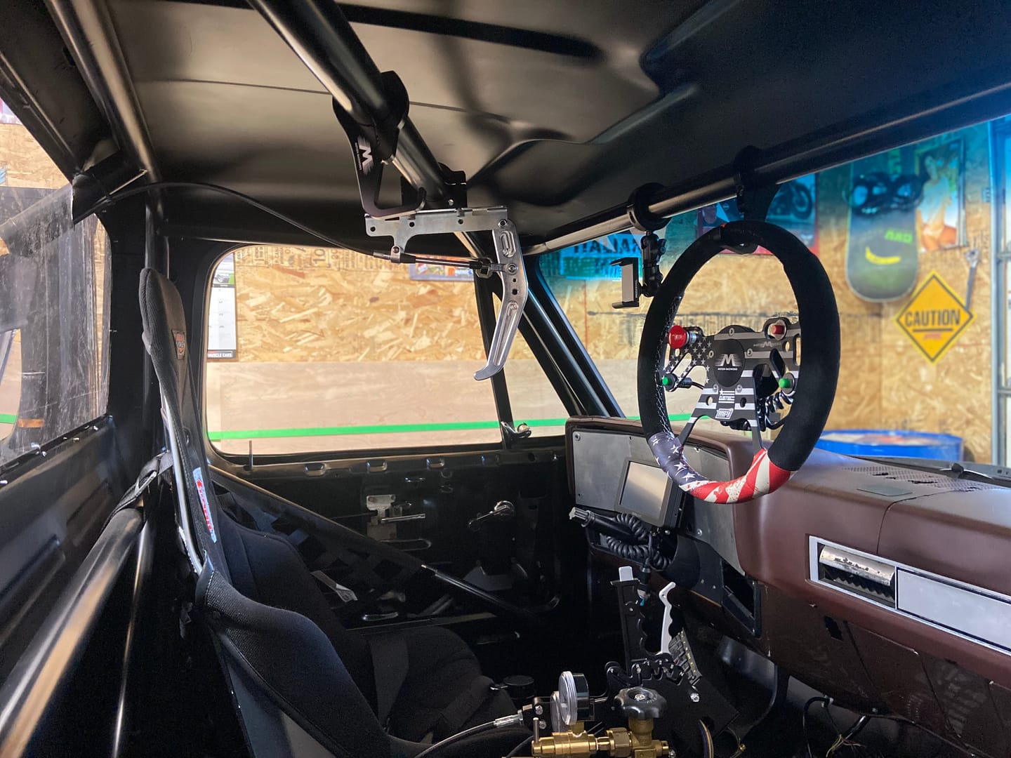 Customer photo review of Motion Raceworks 1.625" (1 5/8") Roll Bar Mount 18-12003