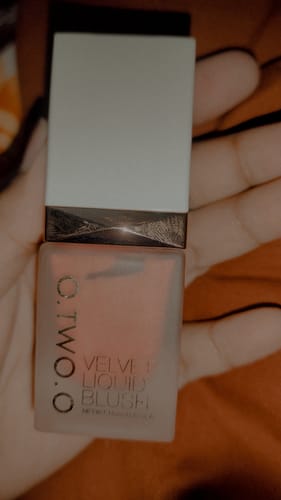 Customer photo review of O.TWO.O LIQUID BLUSH