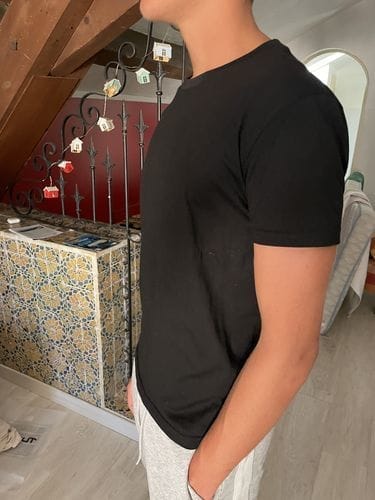 Customer photo review of Tee-shirt tech