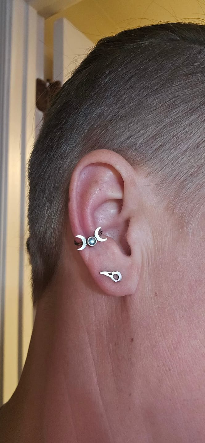 Customer photo review of Raven Skull (Side) Nose Stud + Earring