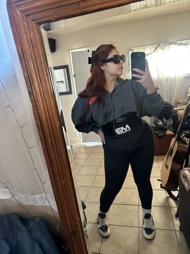 Customer photo review of Boyfriend Cropped Hoodie