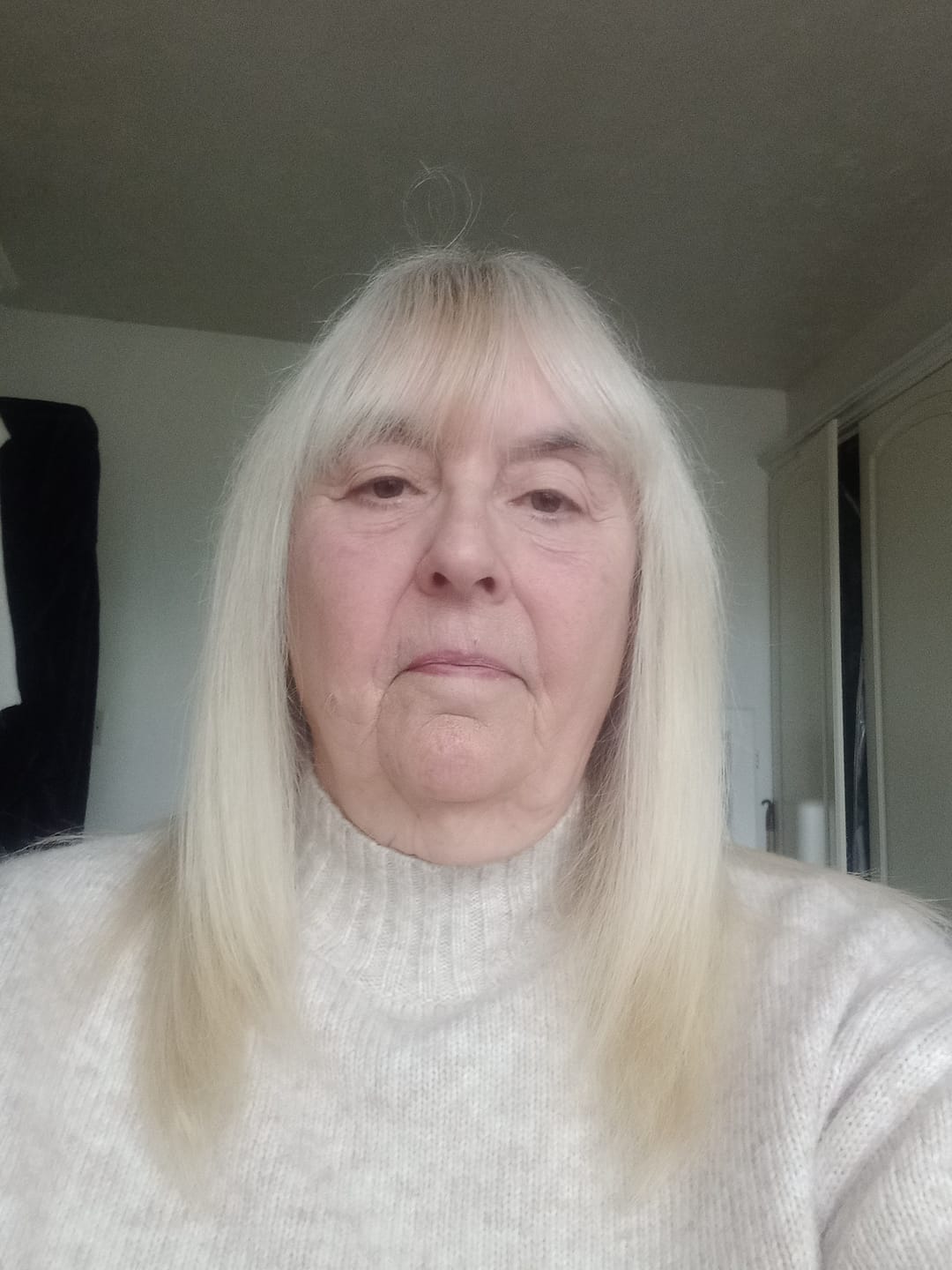 Customer photo review of Stranded Human Hair Hairline Fillers #1001 Polar Star