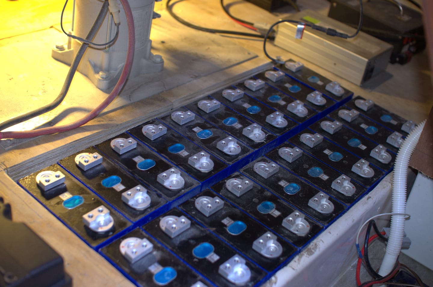 Customer photo review of EVE MB31 Grade A Cells - 3.2V LiFePO4 314Ah Battery