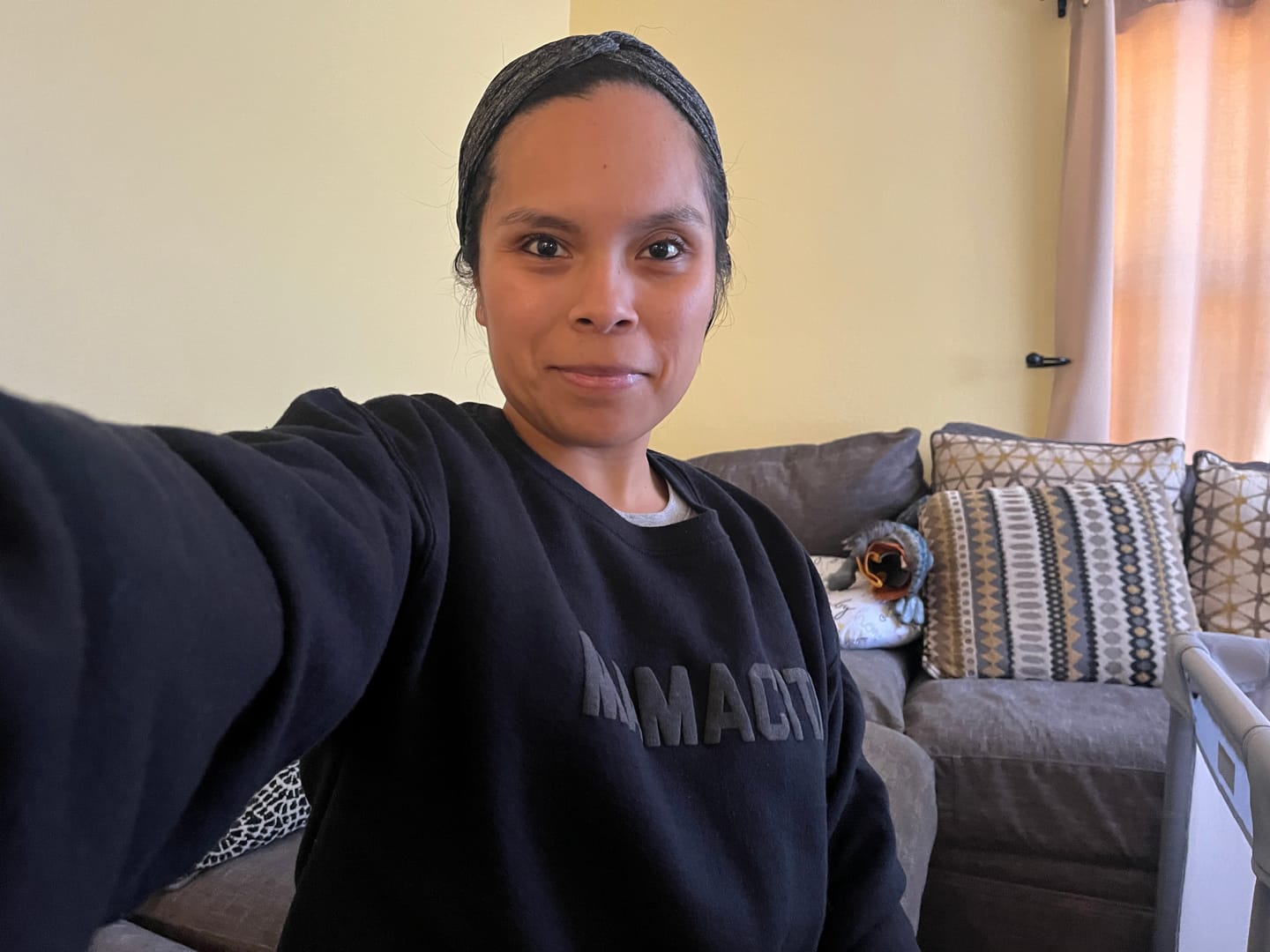 Customer photo review of MAMACITA • Tonal Pullover