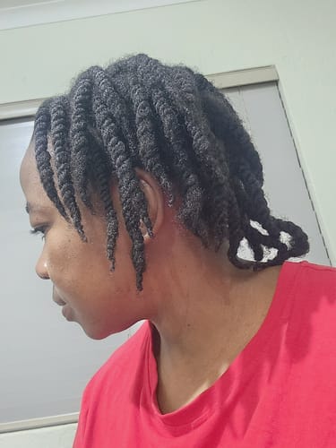 Customer photo review of Anti-Itch Tea Tree Hair & Scalp Mist (200ml)