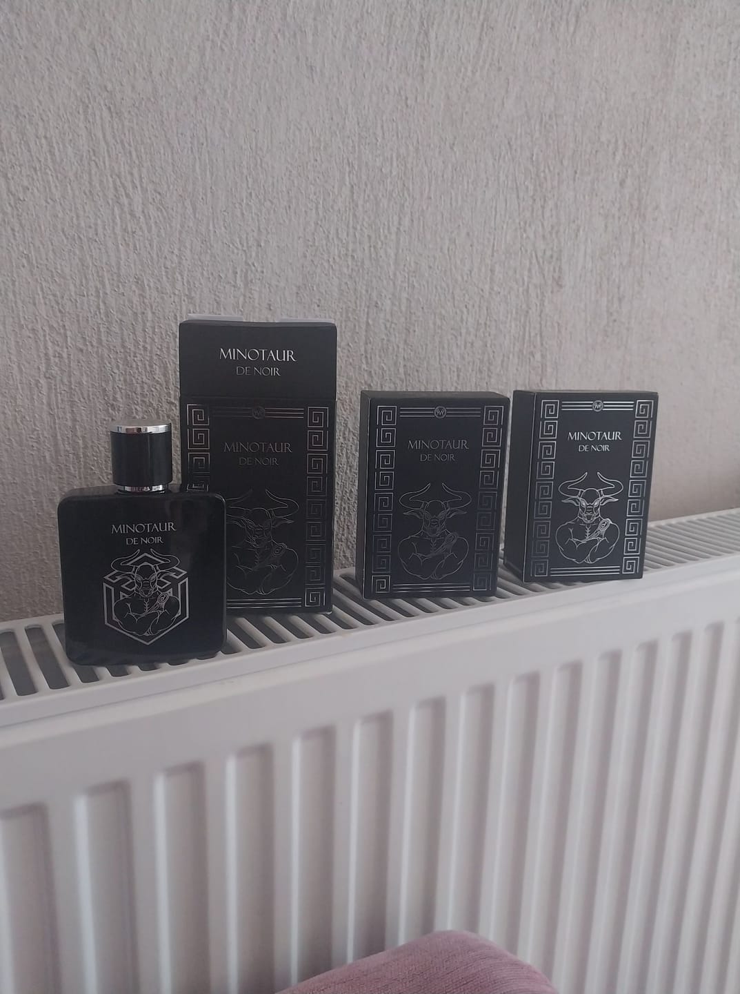 Customer photo review of Minotaur De Noir