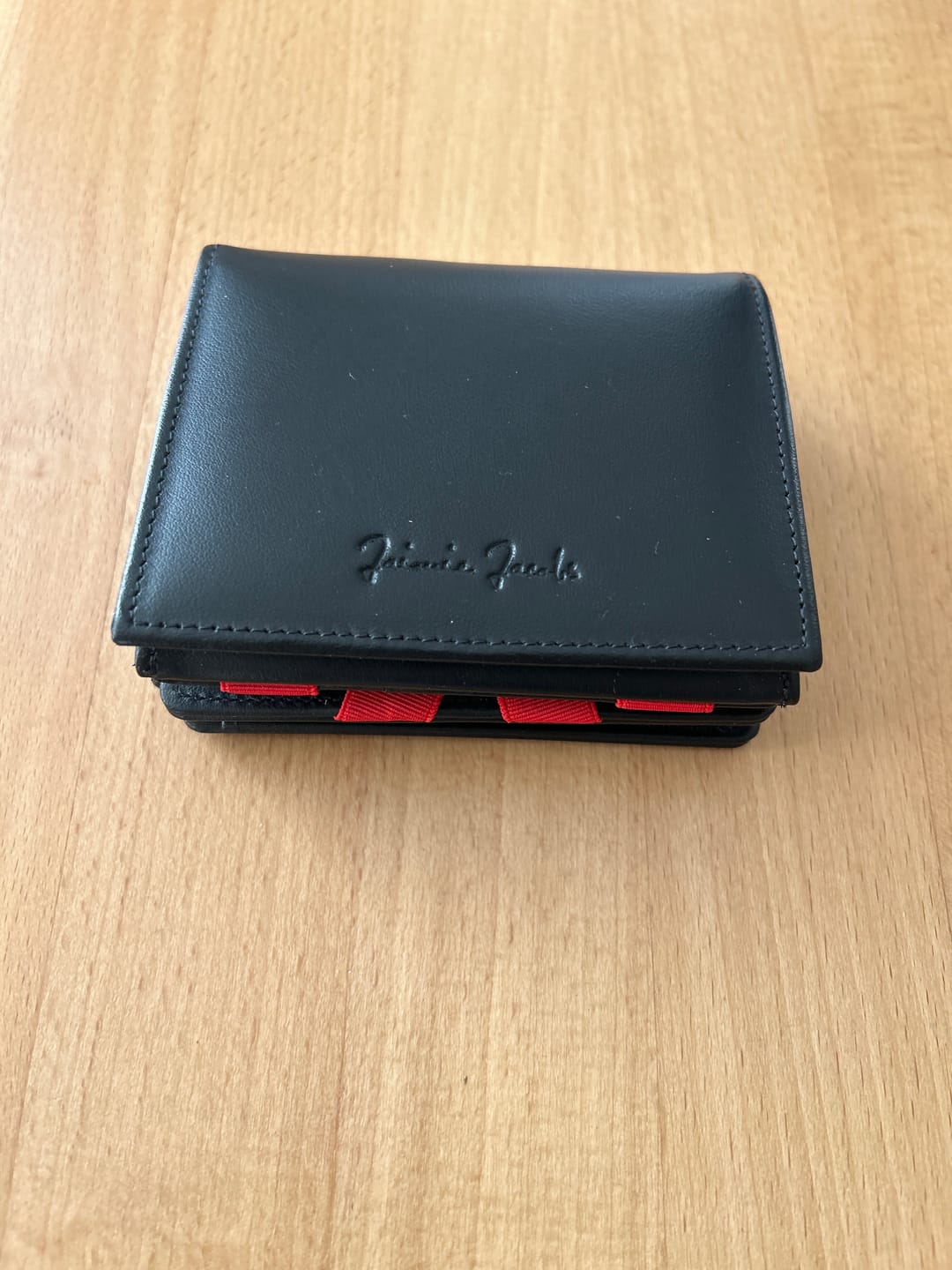 Customer photo review of Flap Boy XL - Magic Wallet with Coin Pocket