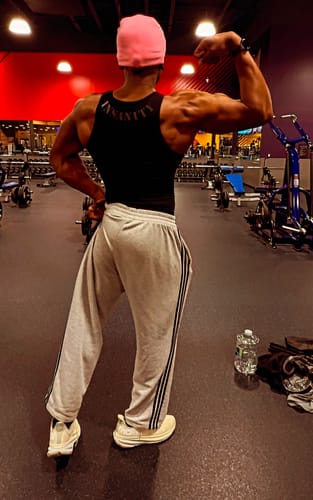 Customer photo review of Shadow Beaters