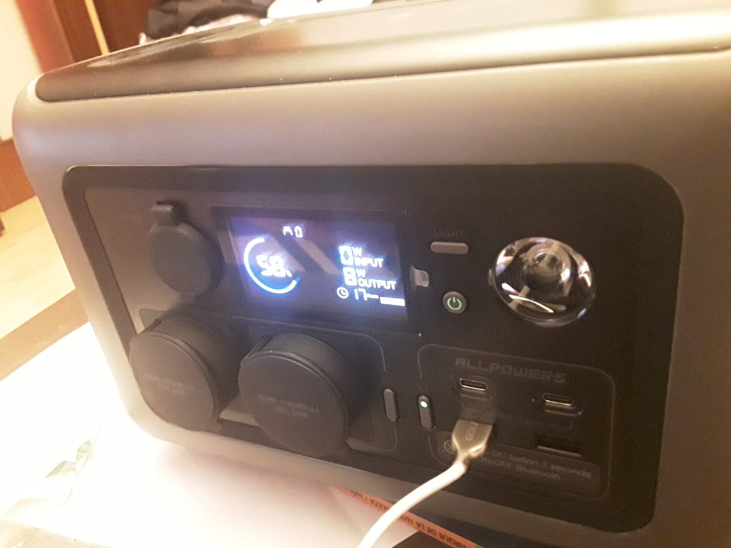 Customer photo review of ALLPOWERS R600 Estación de Energía Portátil 600W 299Wh Batería LiFeP04