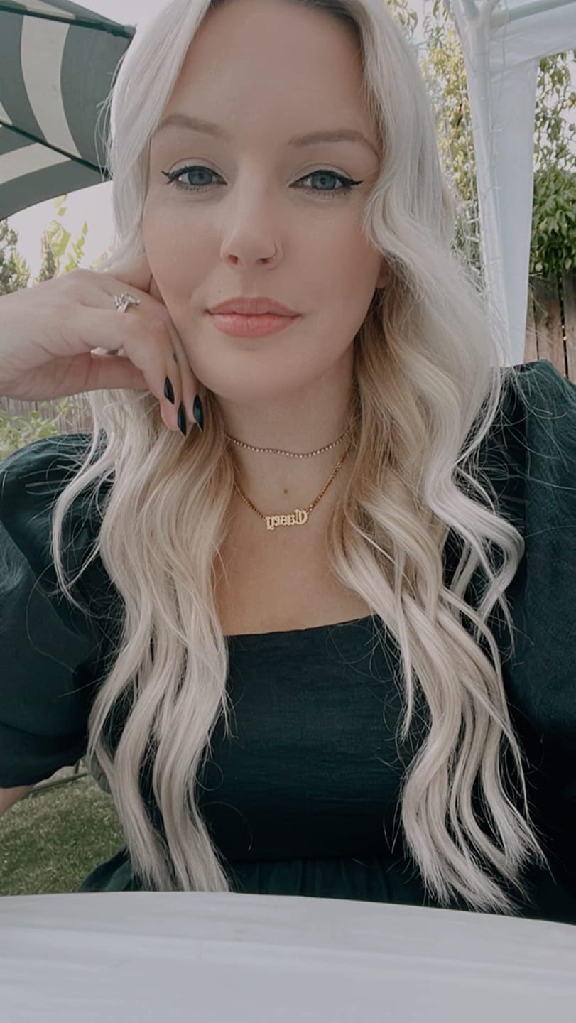 Customer photo review of Flat Silk Weft Virgin Human Hair Extensions White Blonde (#1000)