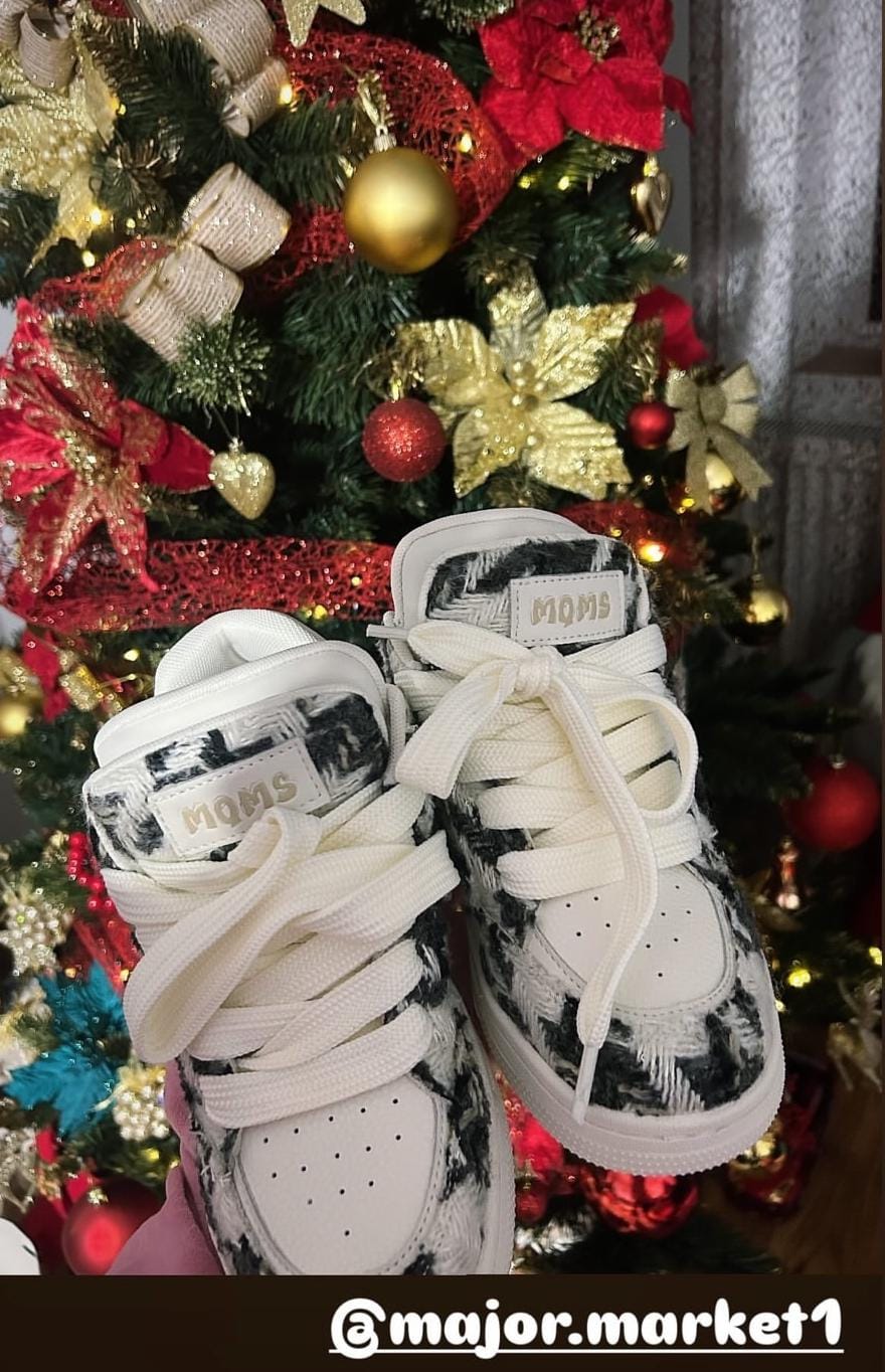 Customer photo review of Wolf Double Tongue Sneakers