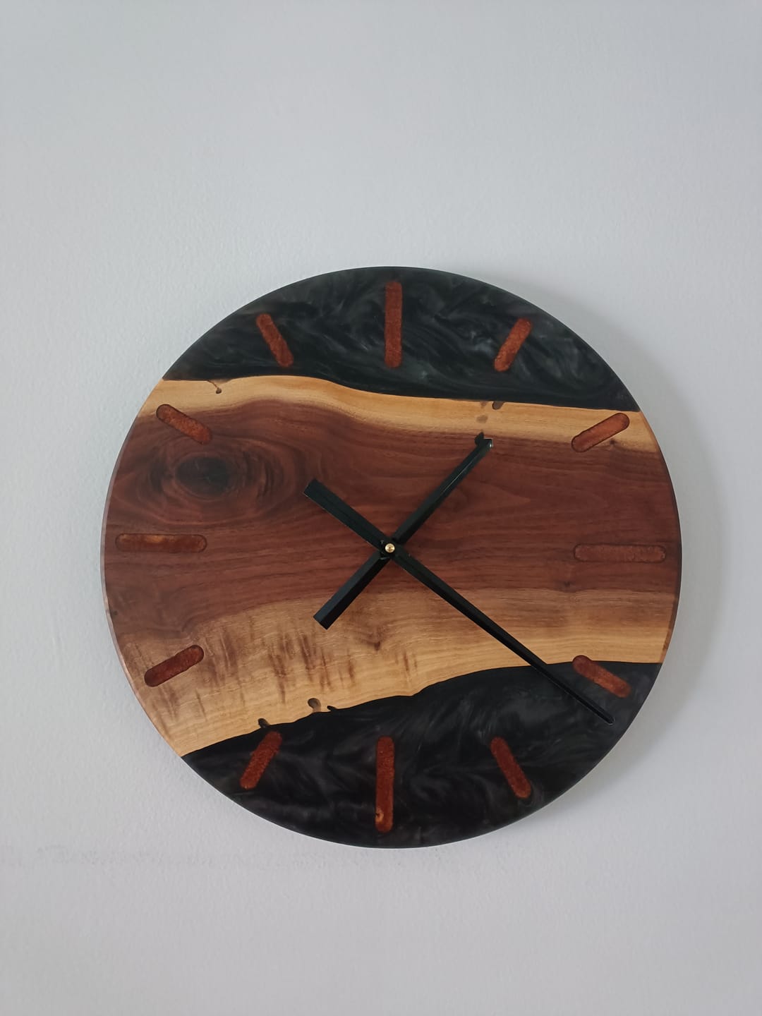 Customer photo review of 16" Circle + Clock Dials Style 2 Acrylic Router Template