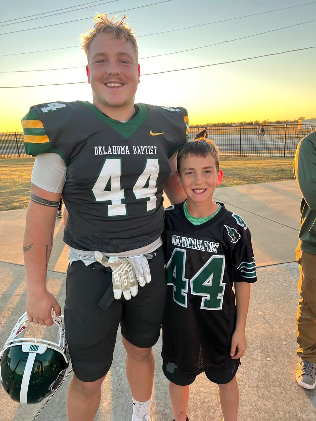 Customer photo review of Custom Black Gotham Green-White Classic Style Mesh Authentic Football Jersey