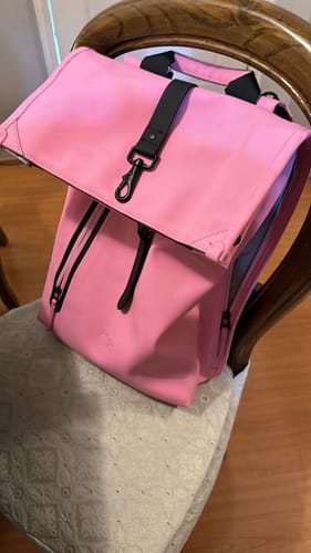Customer photo review of Rolltop Pink