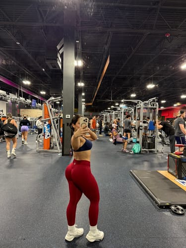 Customer photo review of Brown Mid-Rise Shaping Shorts and Bra Set