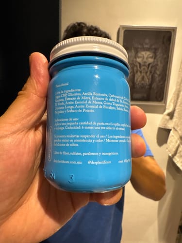 Customer photo review of Pasta de dientes (90gr)