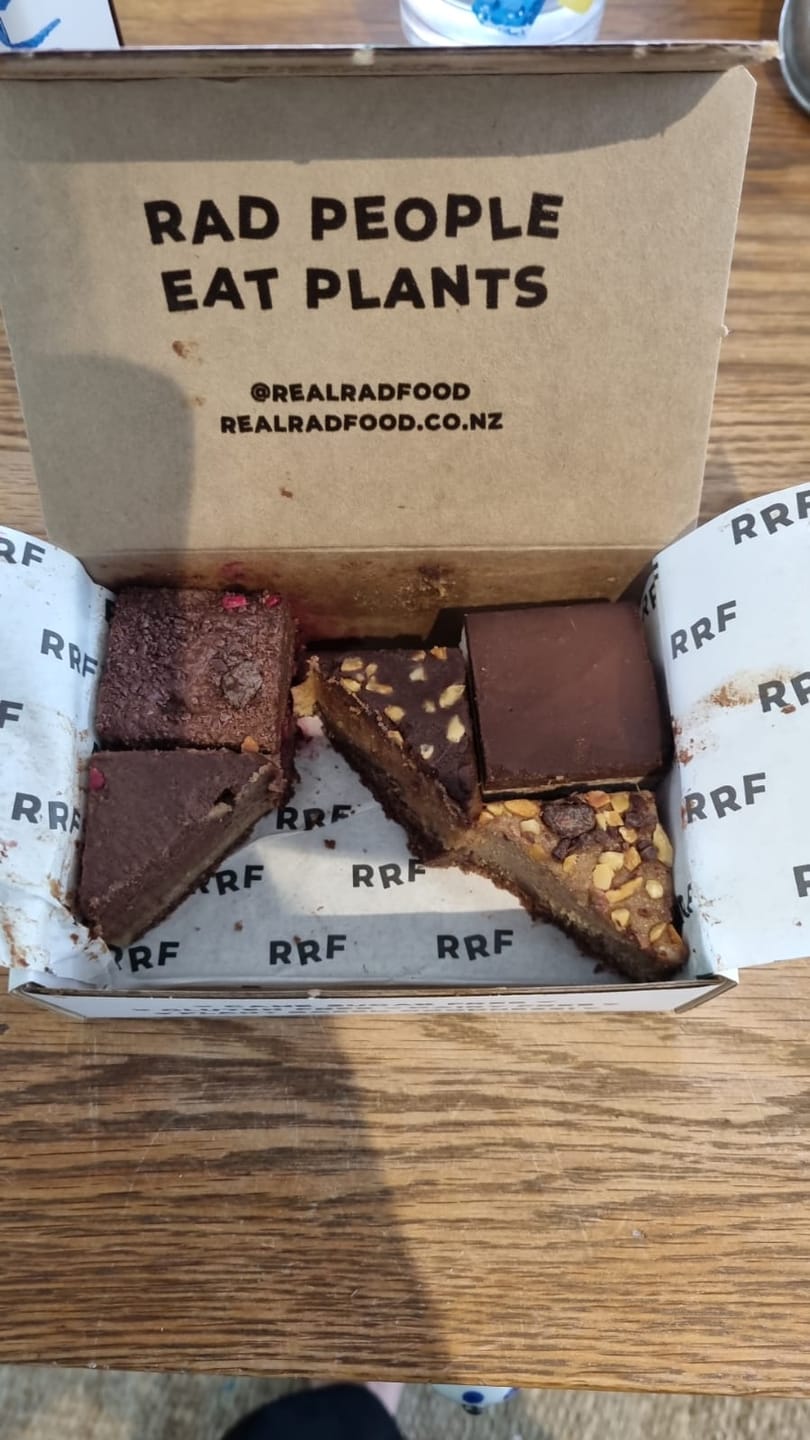 Customer photo review of Mixed Slice Box