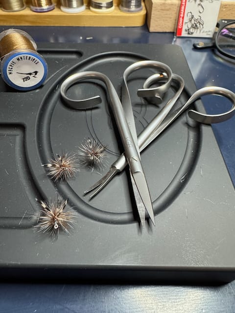 Customer photo review of Fly Tying Scissors - The FlyTier Curved