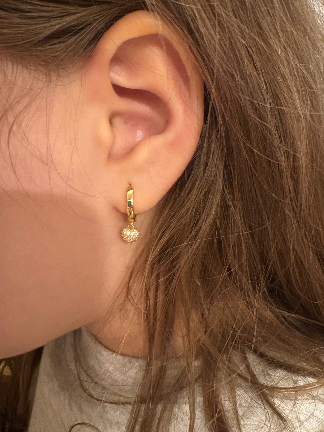 Customer photo review of Amore Pave Hoop Earrings Gold