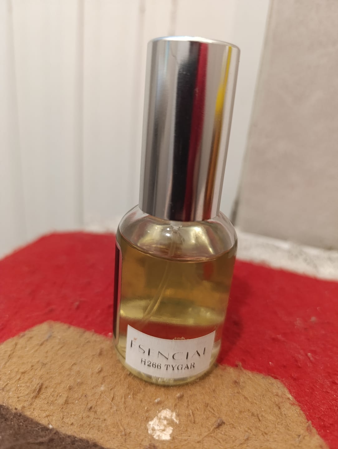 Customer photo review of H028 Inspirado en: Bvlgari Man In Black - Bvlgari