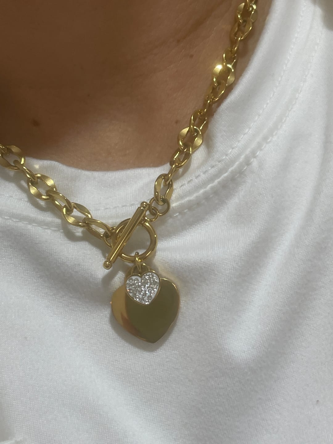 Customer photo review of Colar de Elos Amichie Banhado em Ouro 18k