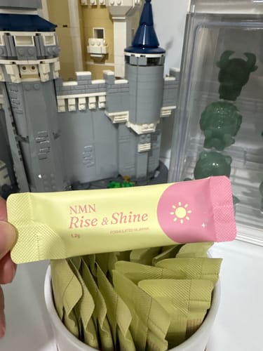 Customer photo review of NMN Rise & Shine