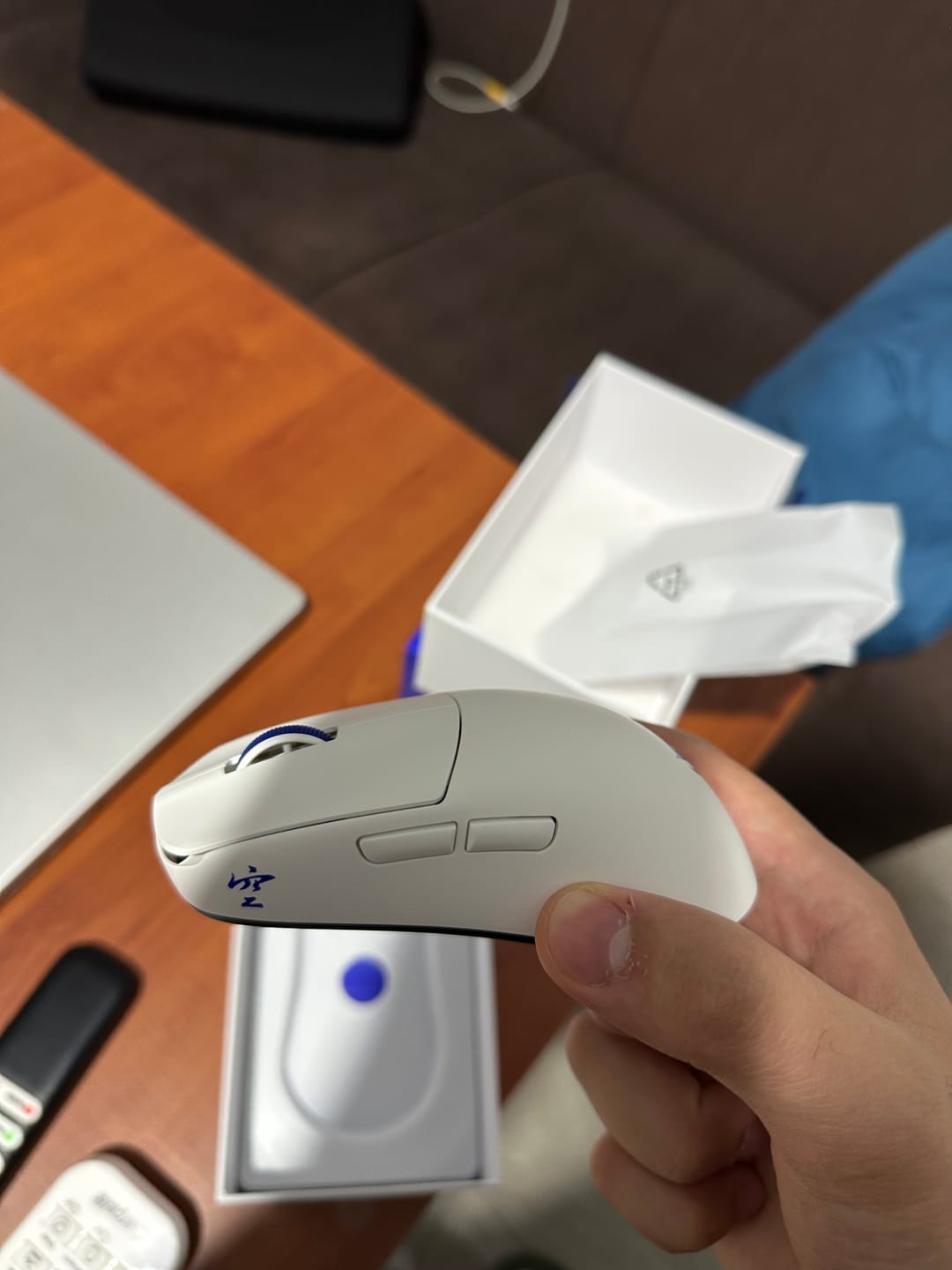 Customer photo review of Ninjutso Sora V2 8K Wireless Mouse