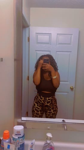 Customer photo review of Nutrigain Weight Gain Gummies
