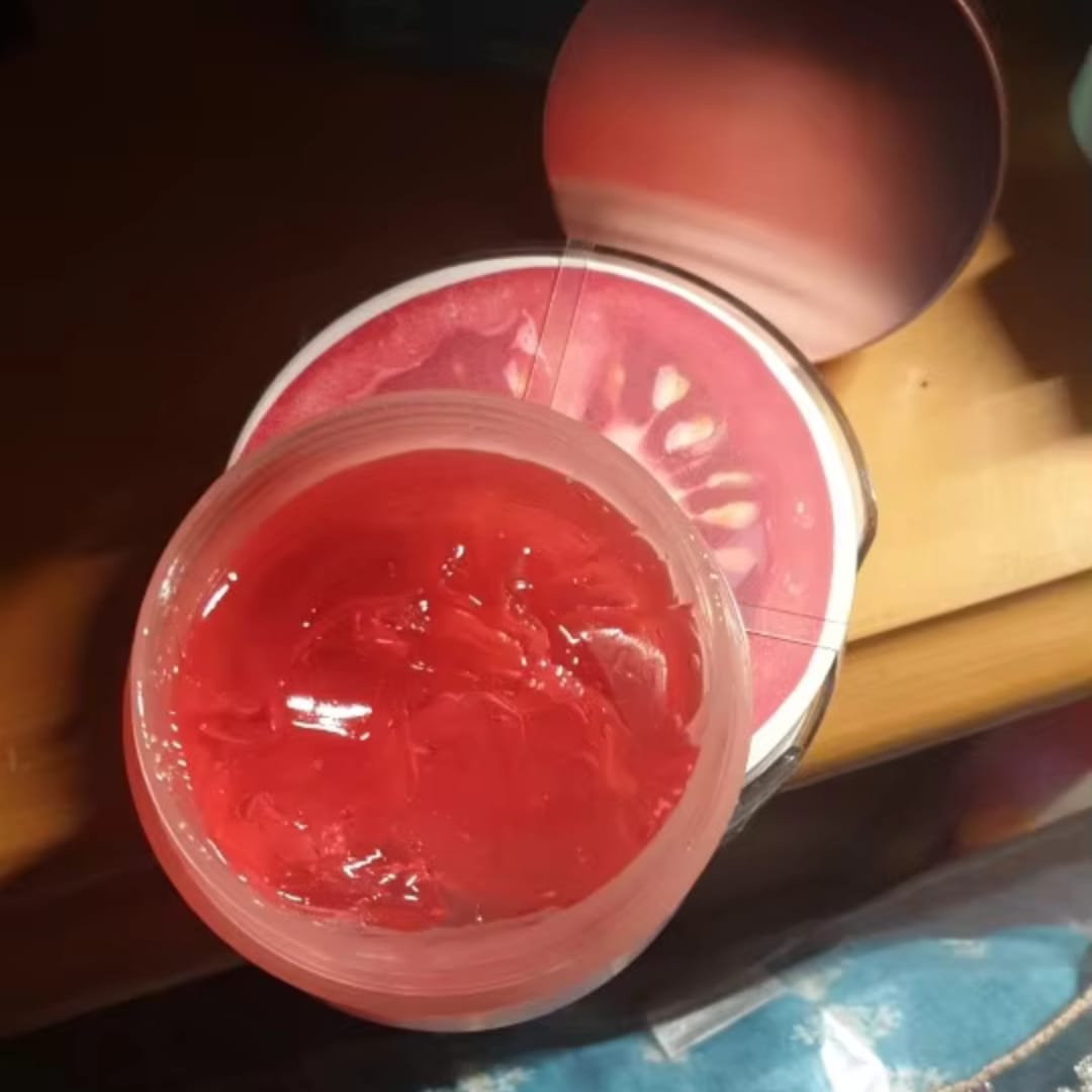 Customer photo review of The Naked Skin™Collagen Jelly Cream