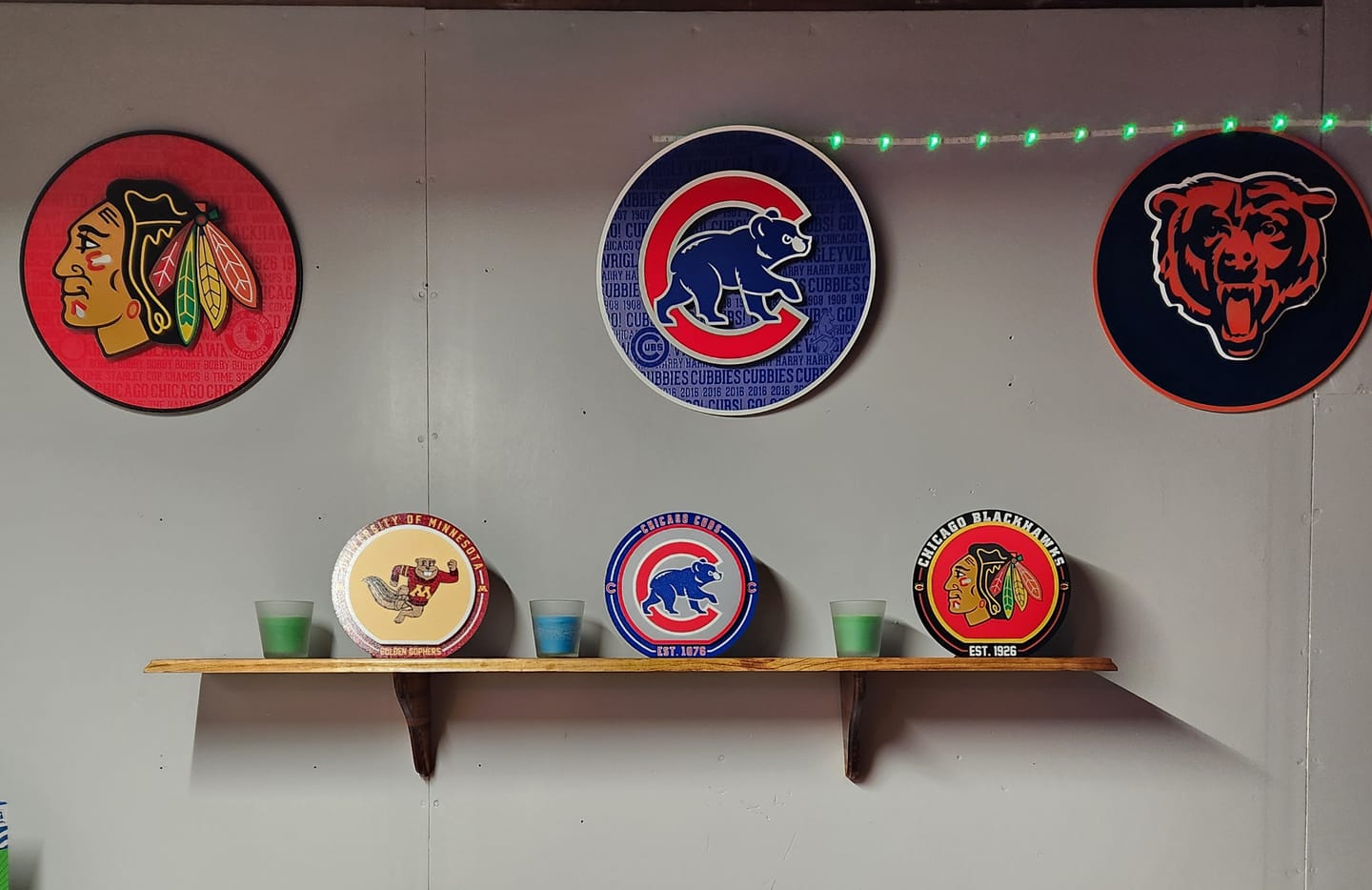 Customer photo review of Minnesota Golden Gophers "Double Play" On the Shelf or on the Wall Art