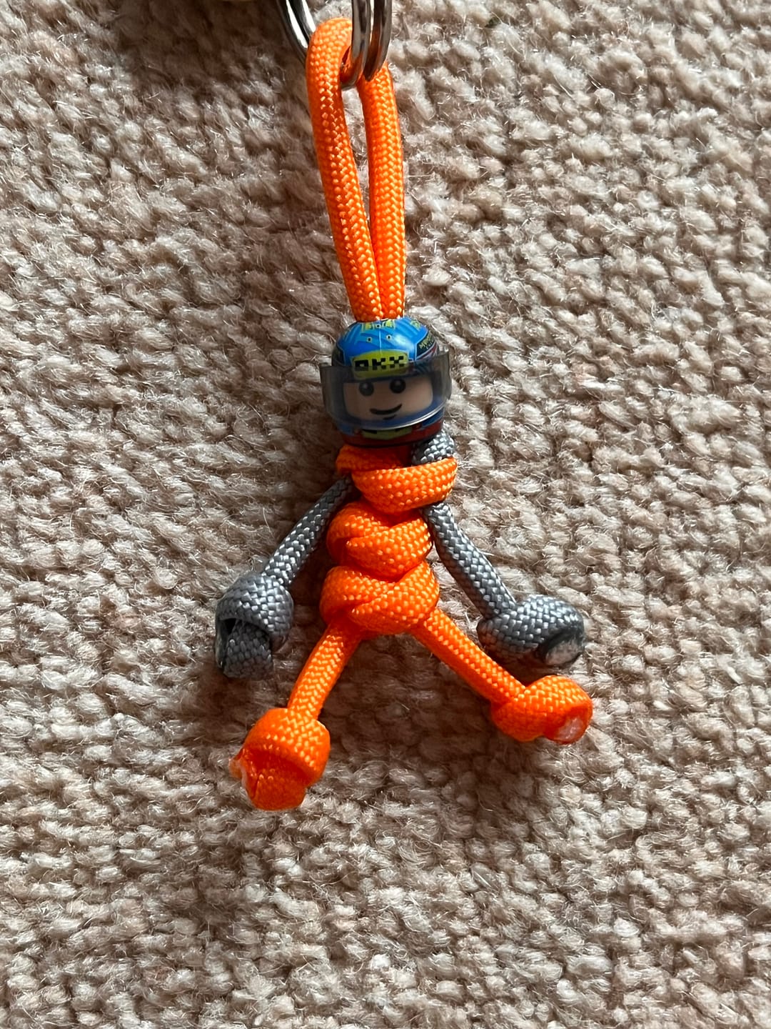Customer photo review of Limited Edition Oscar Piastri Racing Paracord Buddy Keychain