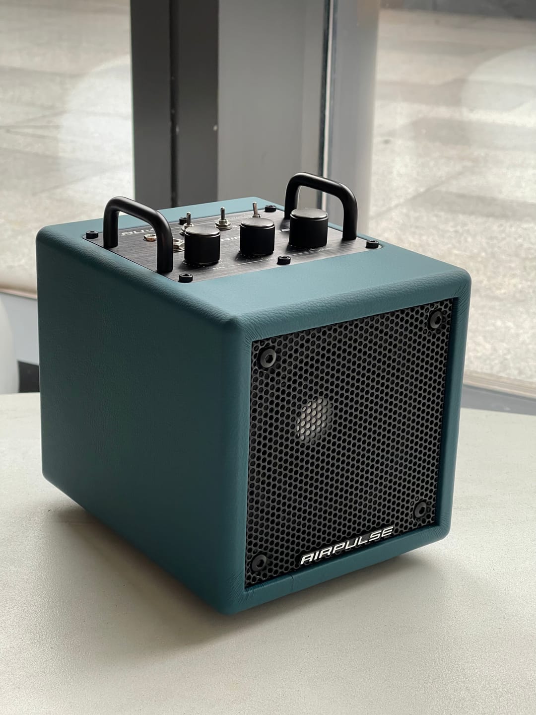 Customer photo review of AU4 Compact Bluetooth Speaker