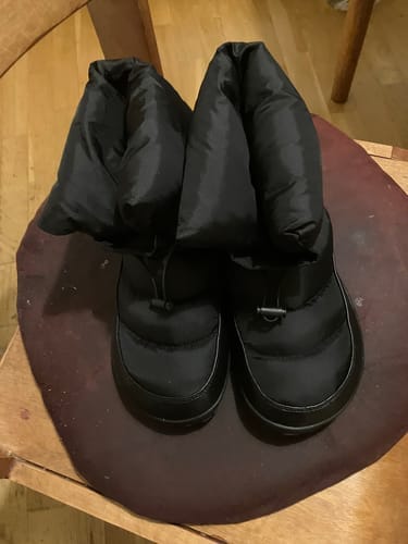 Customer photo review of Vaistoa Hellä | Winter Barefoot Shoes
